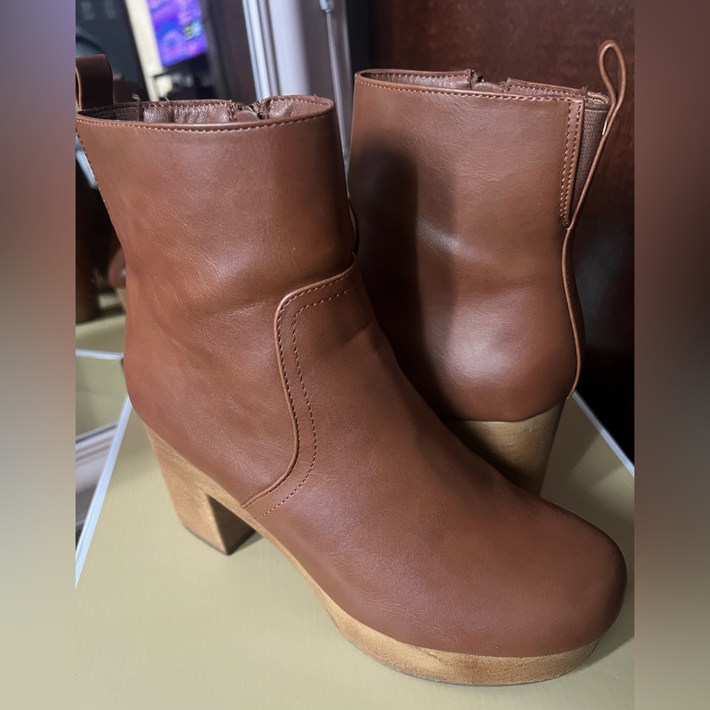 Target booties brown size 9